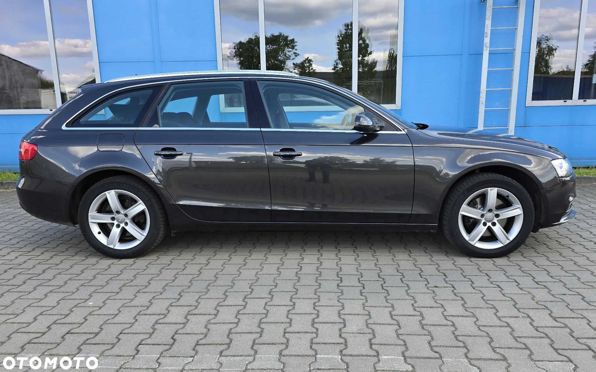 Audi A4 Avant 2.0 TDI DPF Ambition - 10