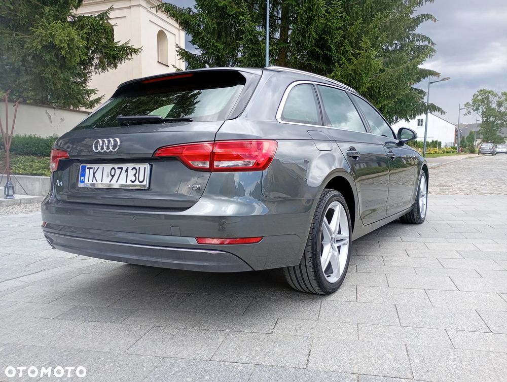 Audi A4 Avant 2.0 TDI DPF clean diesel S line Sportpaket - 16