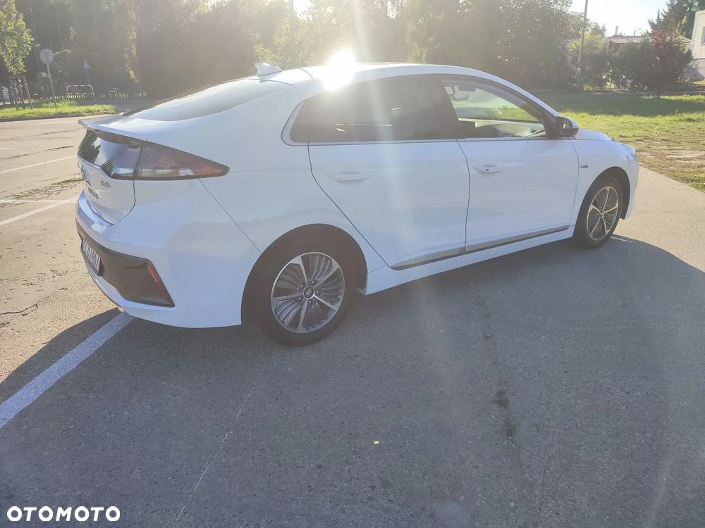 Hyundai IONIQ plug-in hybrid Platinum - 6