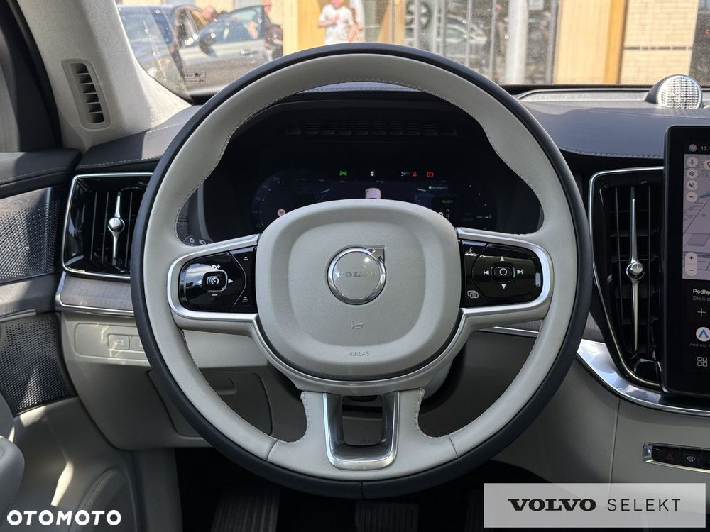 Volvo XC 90 - 24