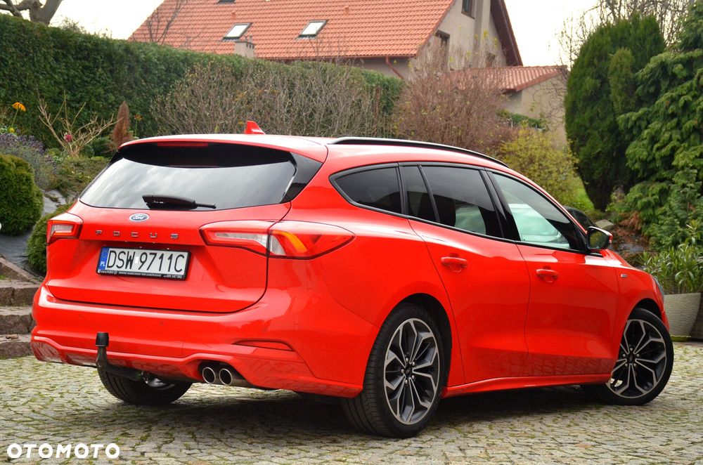 Ford Focus SW 2.0 TDCi ST-Line Black ASS PowerShift - 2