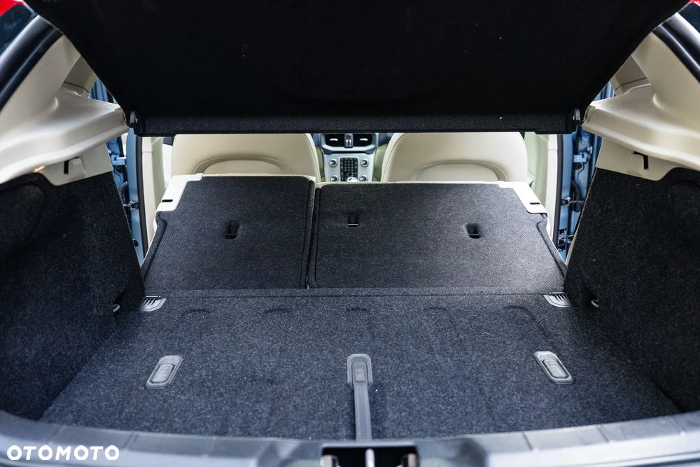 Volvo V40 T3 Drive-E Inscription - 18