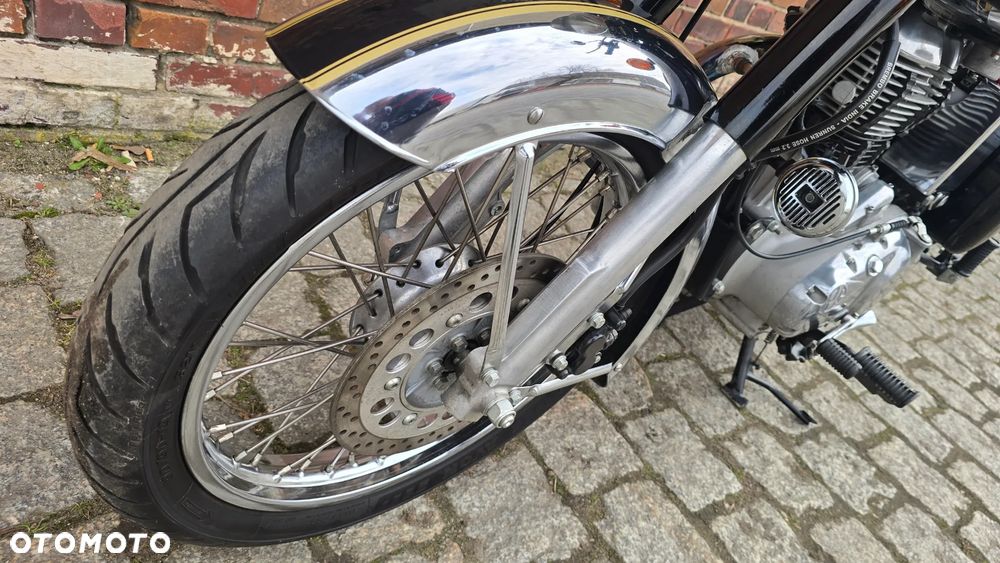 Royal Enfield Bullet - 27