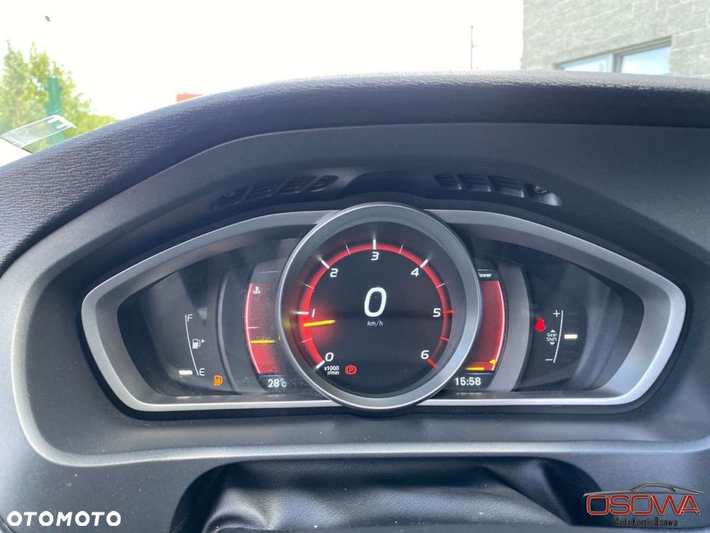 Volvo V40 D3 Drive-E Summum - 38