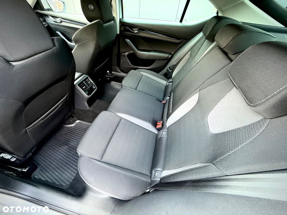 Skoda Octavia 1.5 TSI ACT Ambition - 13