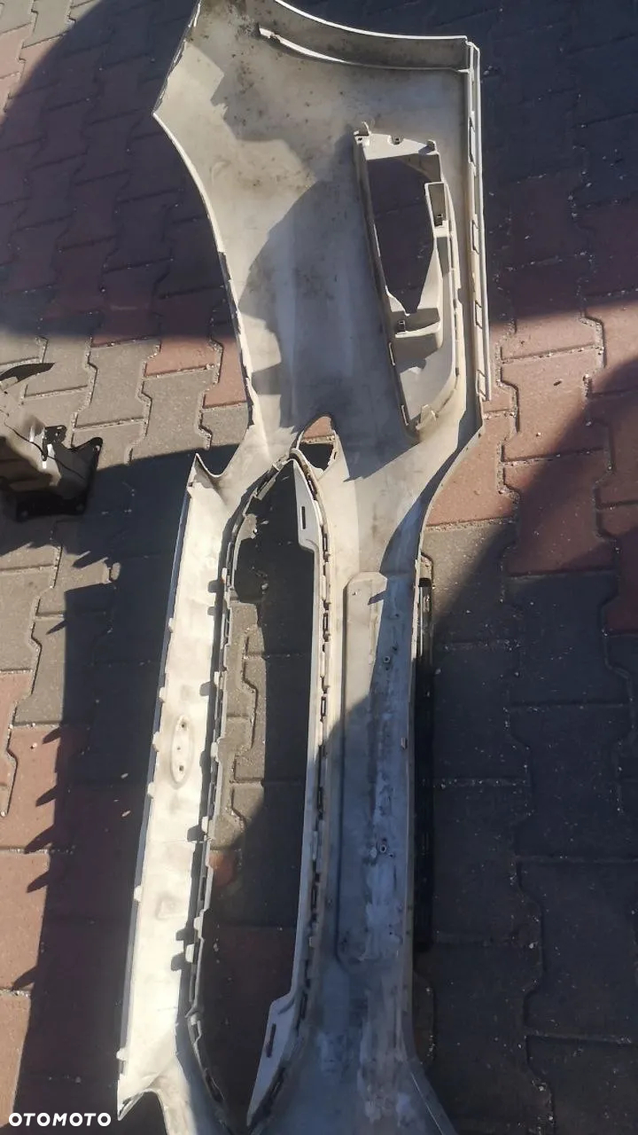 KAROSERIA DRZWI BŁOTNIK REFLEKTOR ZDERZAK FORD FOCUS MK3 III 2015 rok PO LIFT  (2010-2013/14 PRZED LIFT / 2014-> PO LIFT) - 34