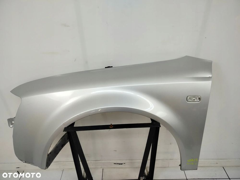 AUDI A4 B6 SEDAN KOMBI 00R- BŁOTNIK LEWY PRZÓD PRZEDNI LY7W - 1