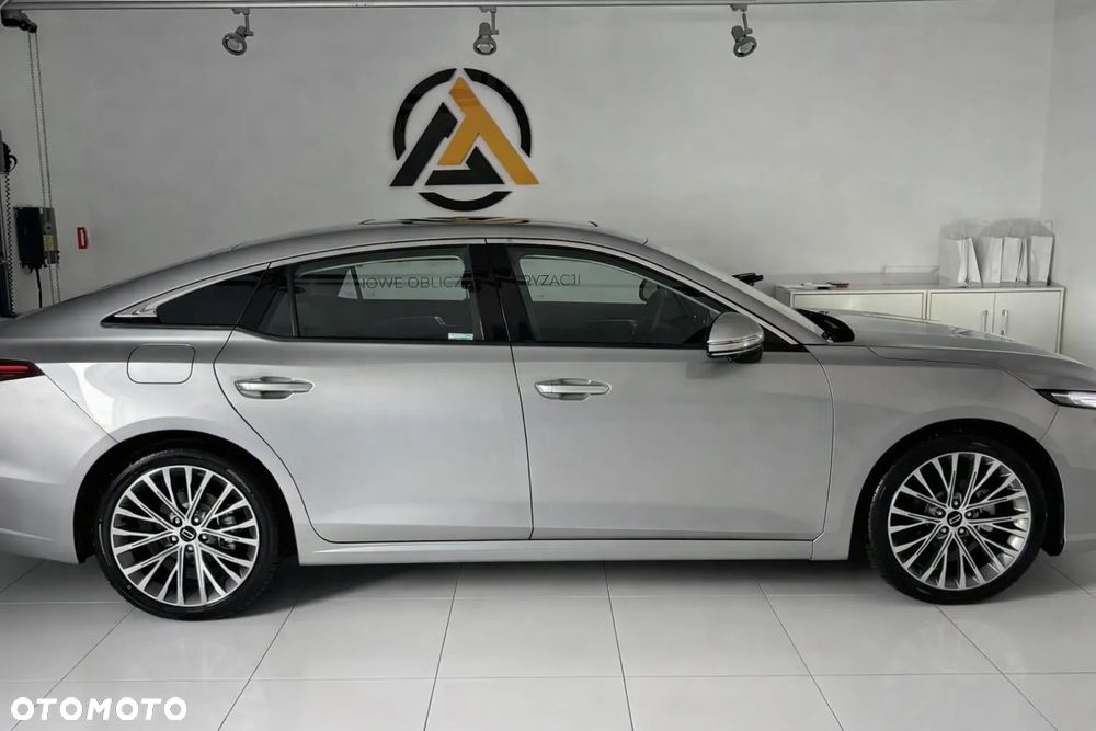 Bestune B70 2.0T Elegance - 4