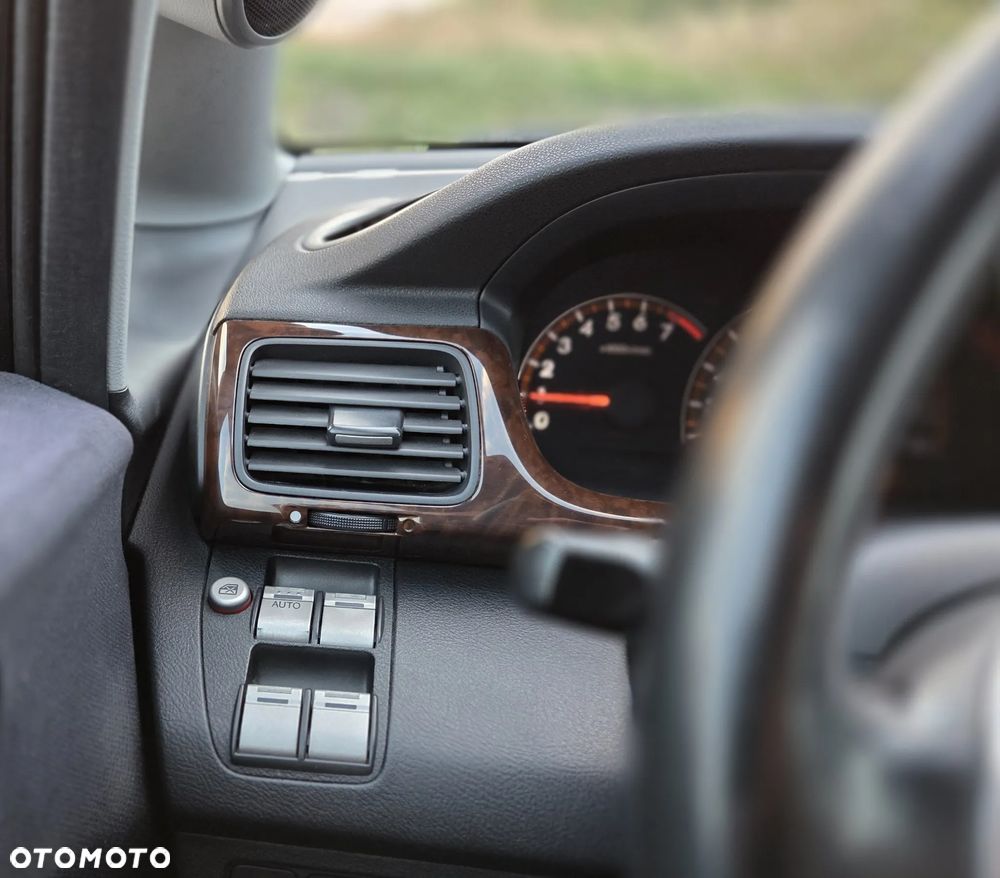 Honda FR-V 2.0 Executive - 18