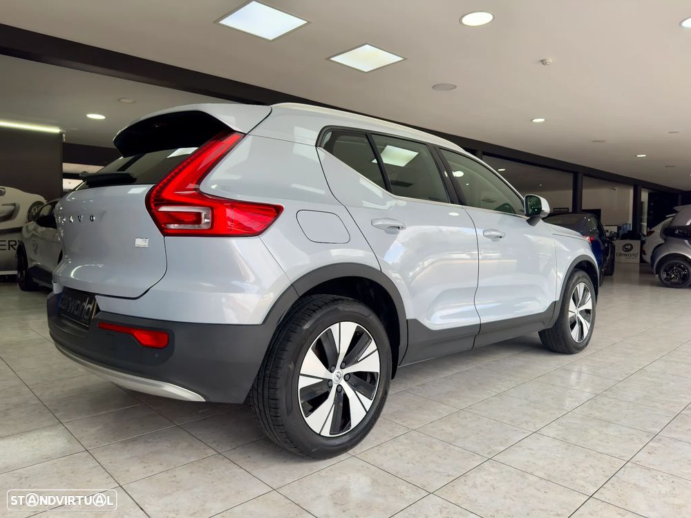 Volvo XC 40 1.5 T5 PHEV Inscription Expression — fotografia 31