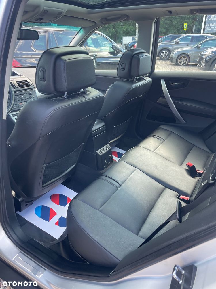 BMW X3 xDrive25i Edition Exclusive - 10