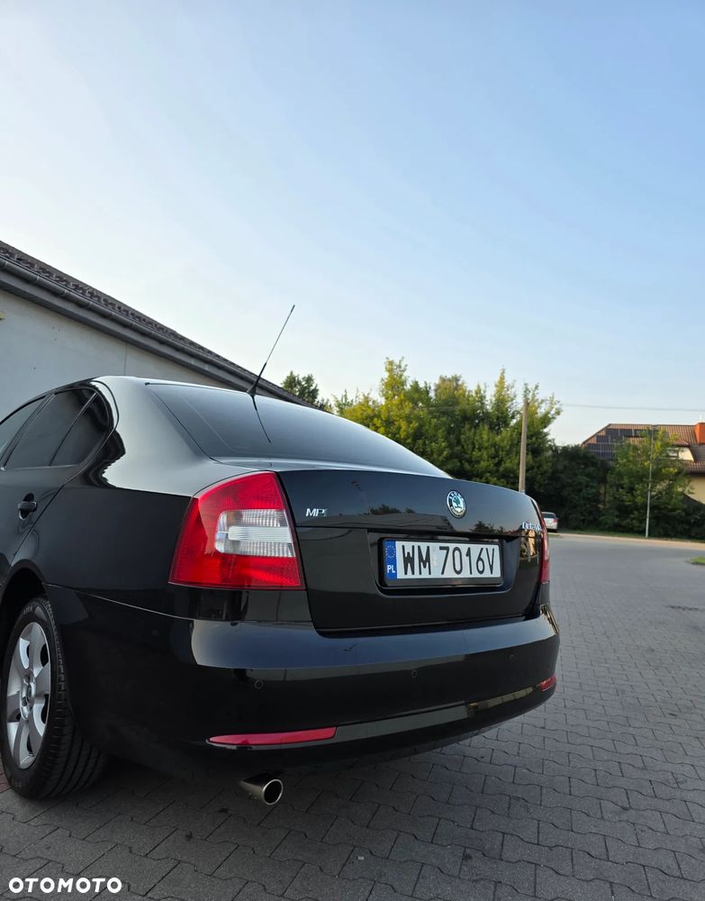 Skoda Octavia 1.6 Elegance - 38