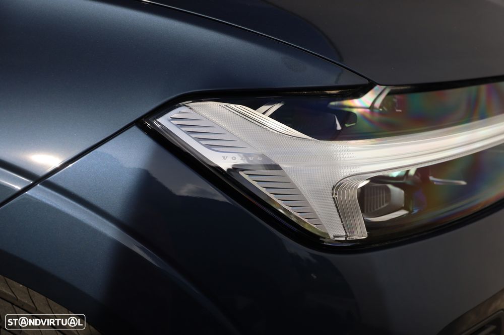 Volvo XC 60 2.0 T6 PHEV Core AWD - 35