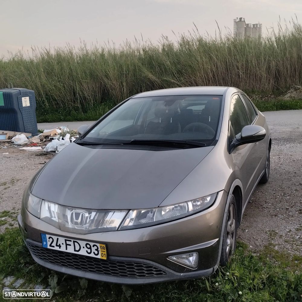 Honda Civic 1.4 Comfort - 6