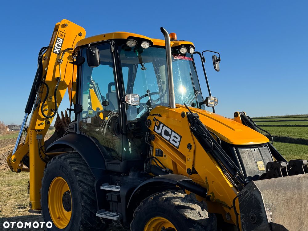 JCB 3CX / KOPARKO-ŁADOWARKA / 2019 ROK / 4200 MTH / KLIMATYZACJA / SPROWADZONA - 8