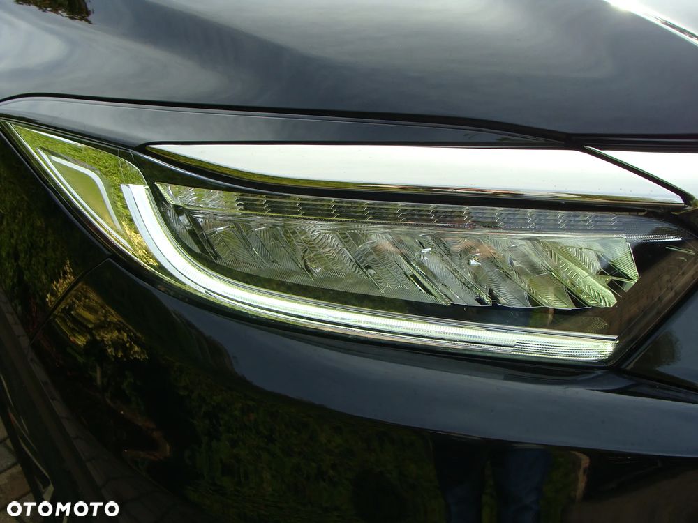 Honda HR-V 1.5 Executive (ADAS / Connect+) CVT - 12