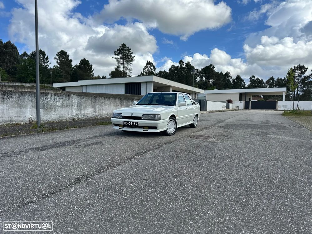 Renault 21 2.0 Turbo - 2