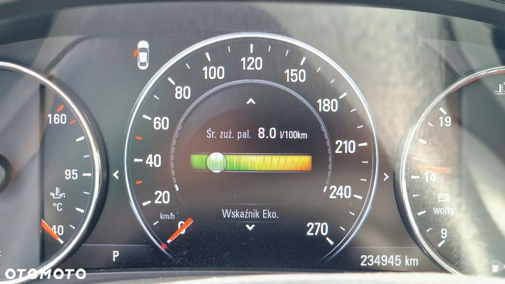 Opel Insignia - 18