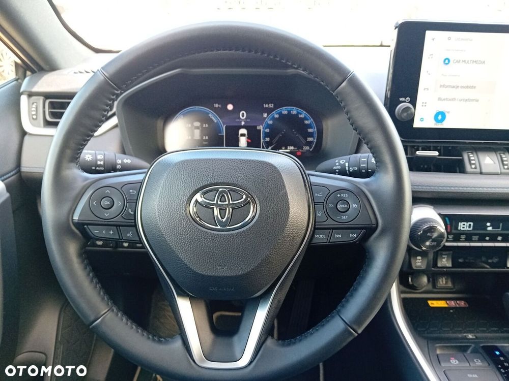 Toyota RAV4 - 13