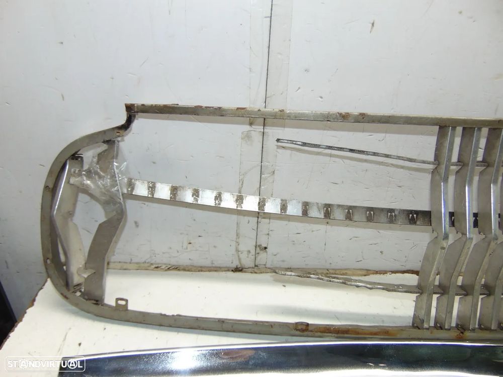 Opel Kapitan grelha - 2
