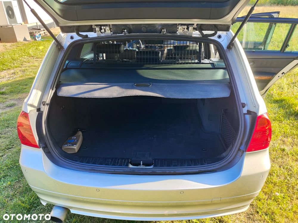 BMW Seria 3 - 10