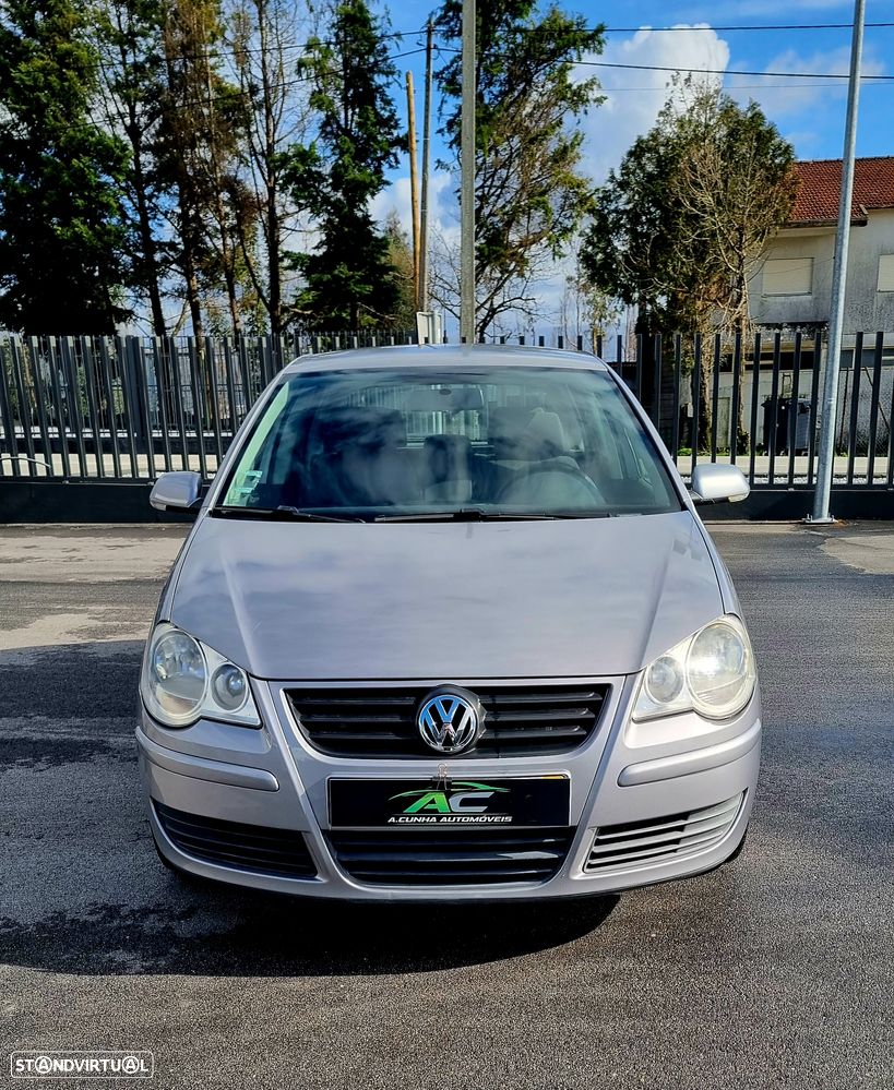 VW Polo - 2