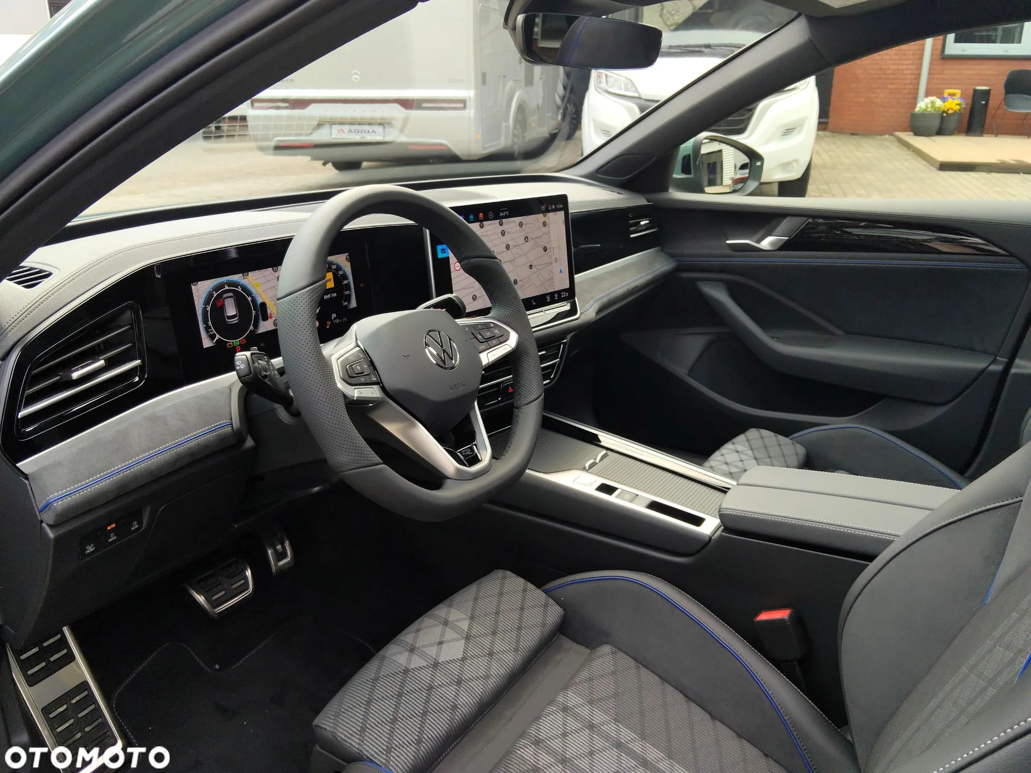 Volkswagen Passat 2.0 TSI 4Mot R-Line Plus DSG - 9