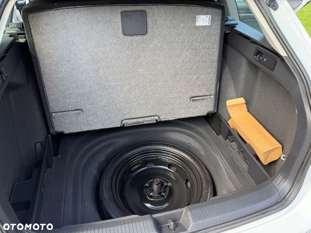 Volkswagen Golf 1.0 TSI - 25
