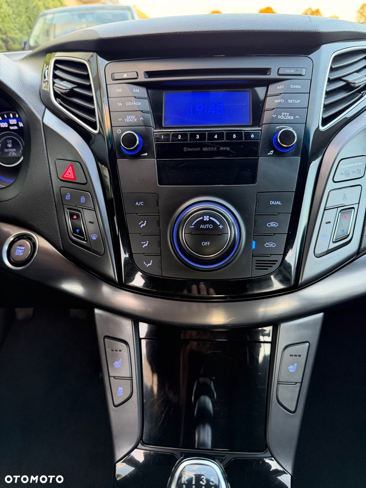 Hyundai i40 i40cw 1.6 Fifa World Cup Edition - 25