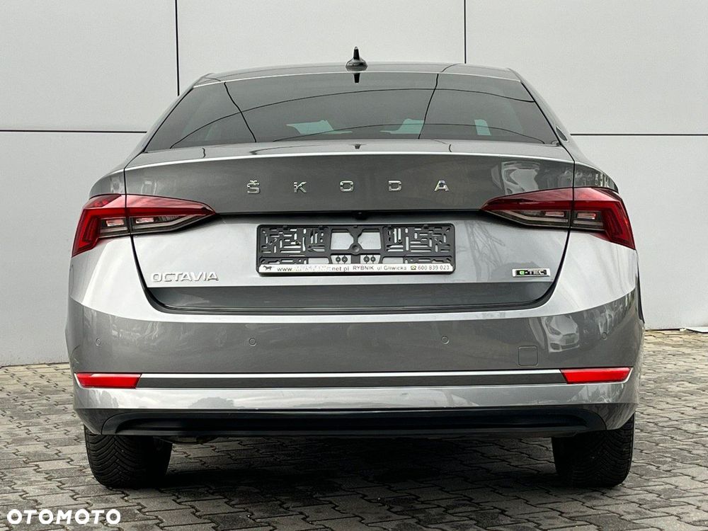 Skoda Octavia 1.5 TSI e-Tec Ambition DSG - 12