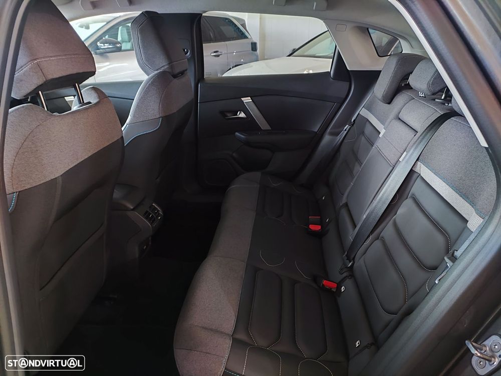 Citroën C4 X 1.5 BlueHDi Max EAT8 - 28