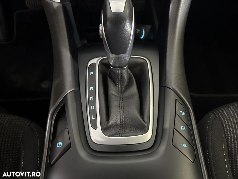 Ford Mondeo - 18