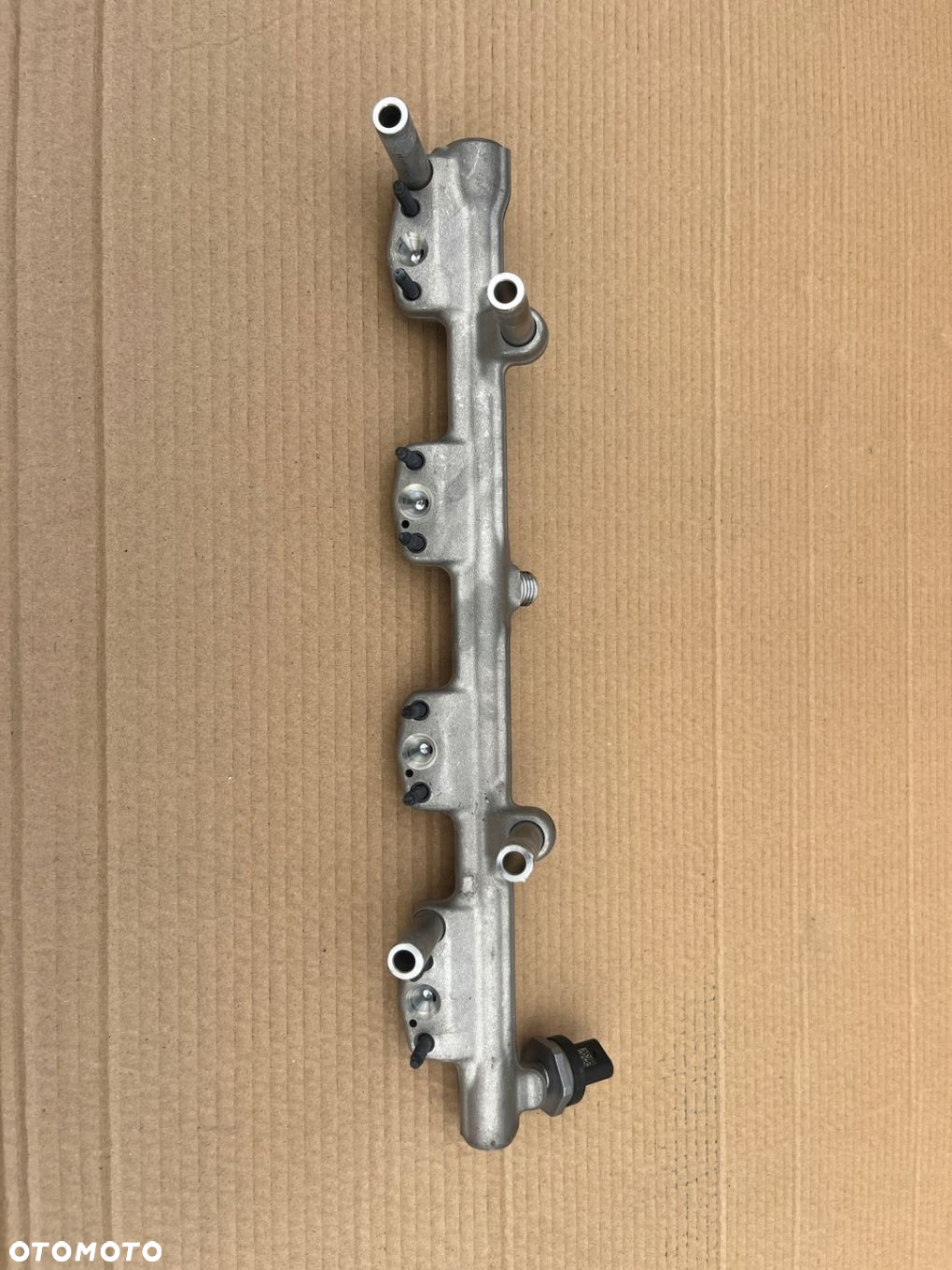 Listwa wtryskowa BMWG20,G30,F48, 8665633, 21r, 39tyś km - 2
