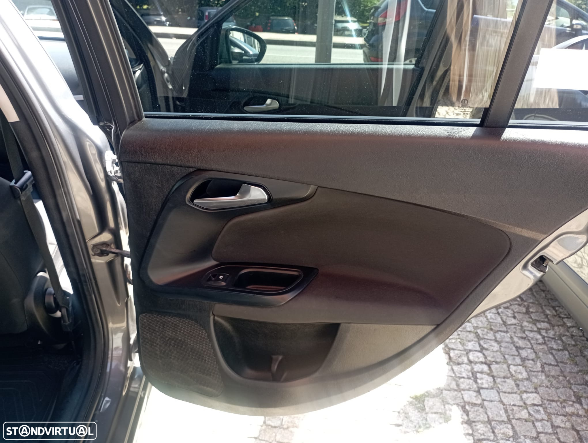 Fiat Tipo Station Wagon 1.3 M-Jet Easy - 13