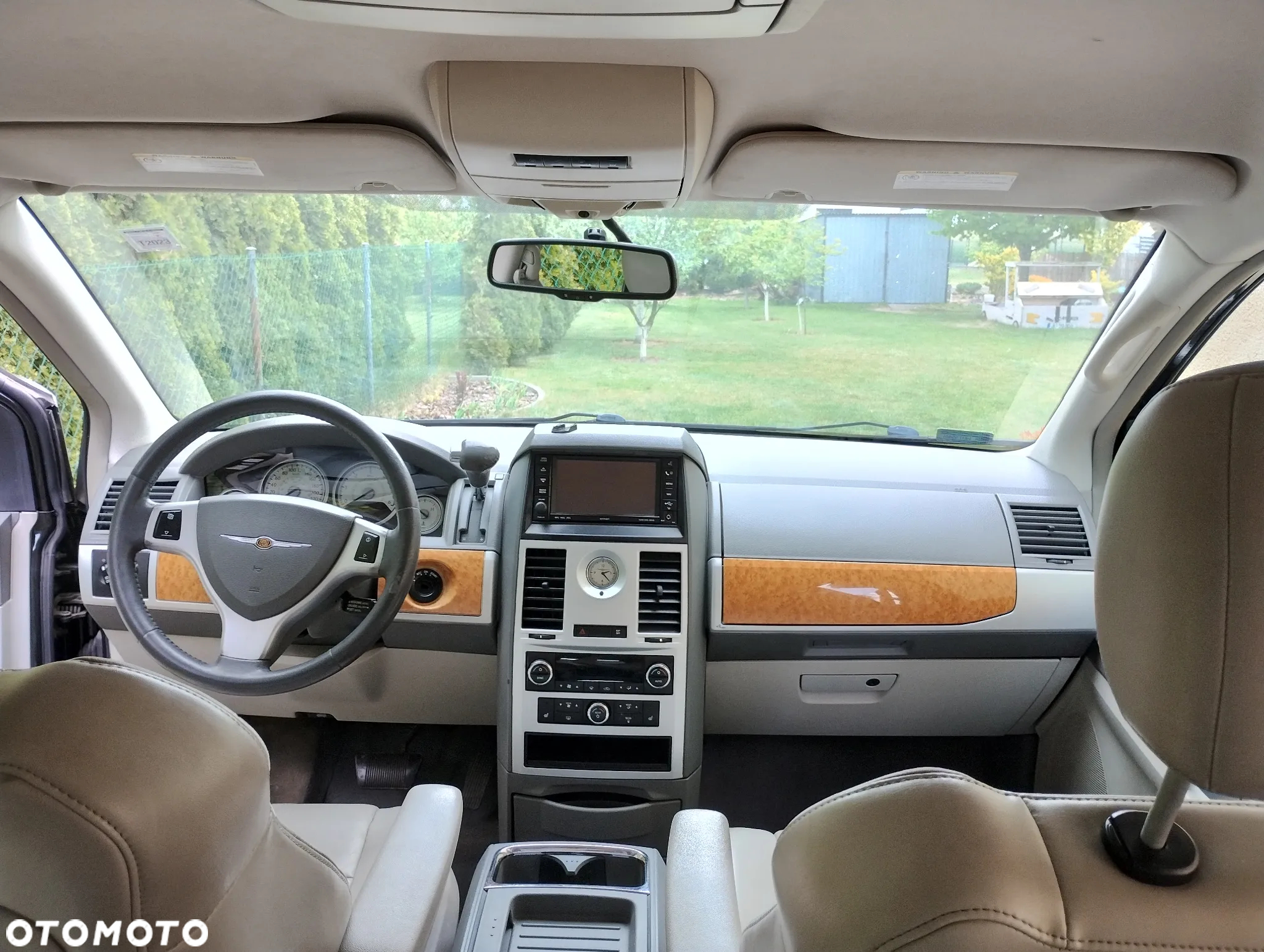 Chrysler Grand Voyager 2.8 CRD Limited - 17