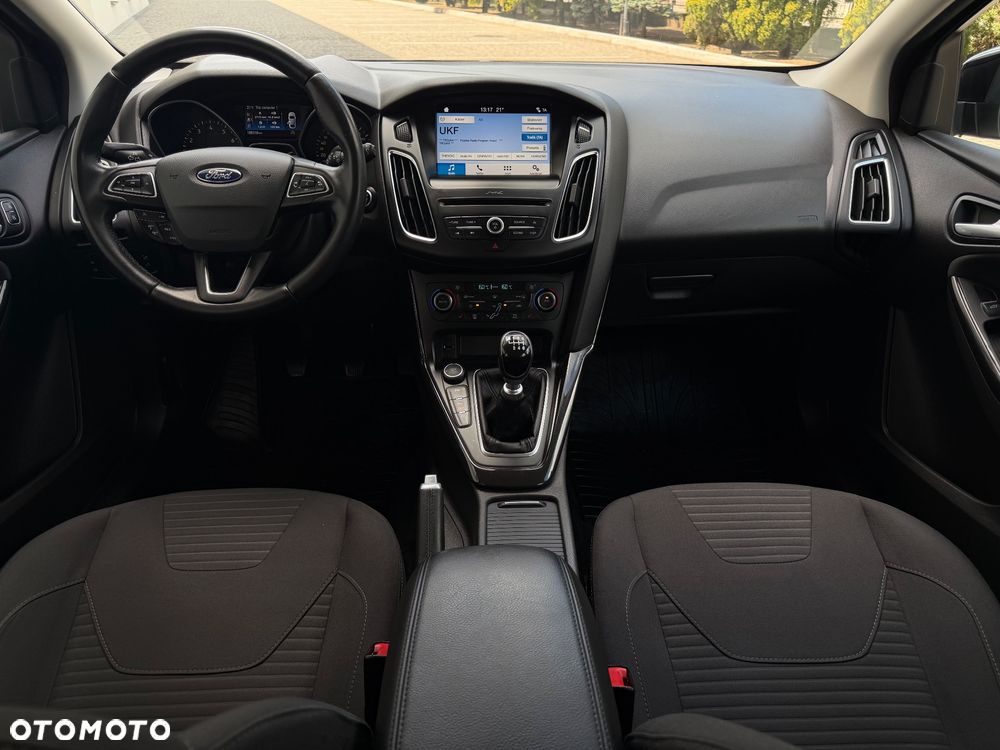 Ford Focus 1.5 EcoBoost Start-Stopp-System Business Edition - 26