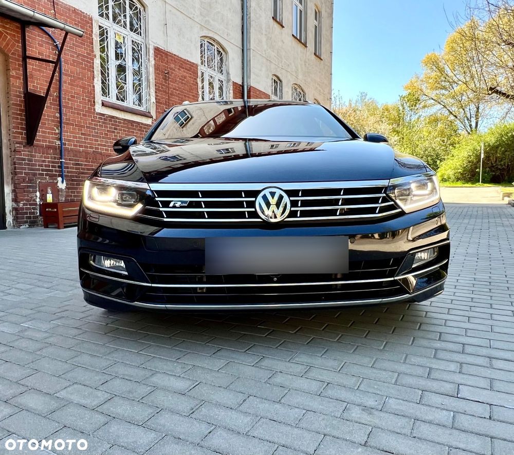 Volkswagen Passat Variant 2.0 TDI SCR 4Motion DSG Highline - 25