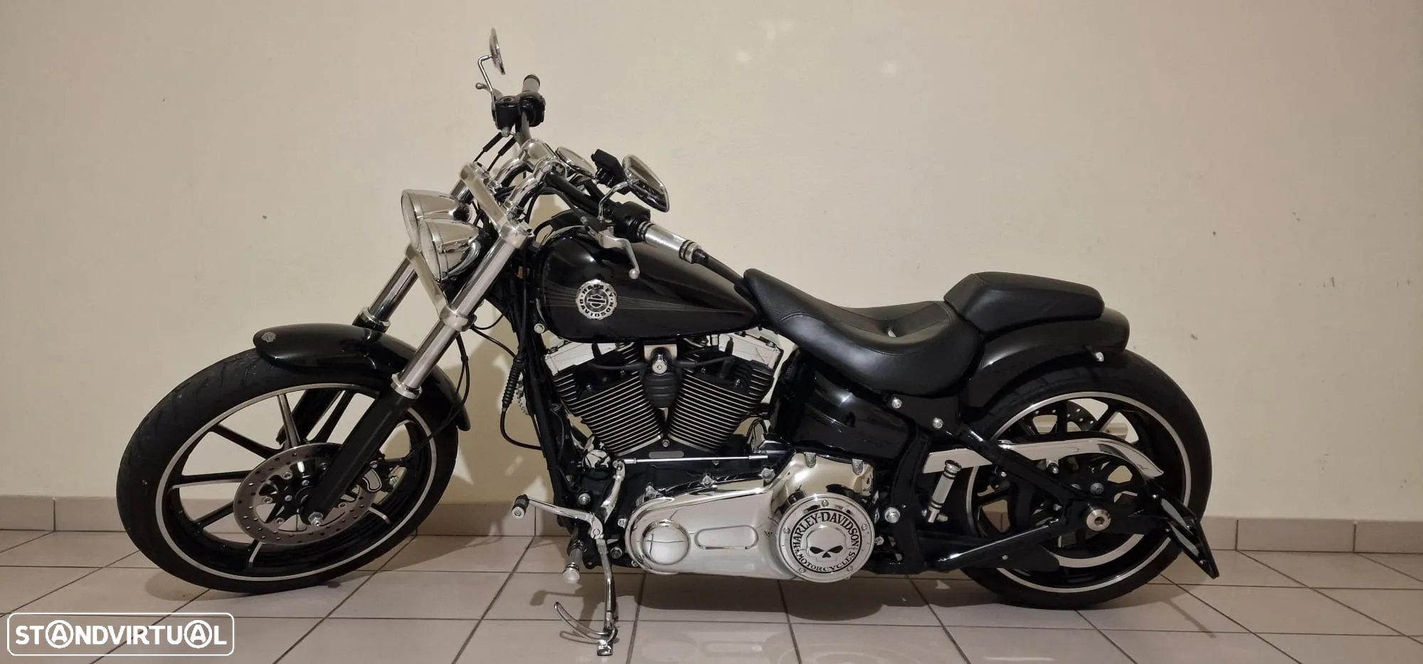 Harley-Davidson Bad Boy harley-davidson Breakout - 24