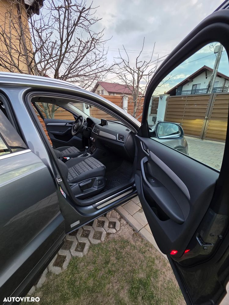 Audi Q3 1.4 TFSI Stronic - 24