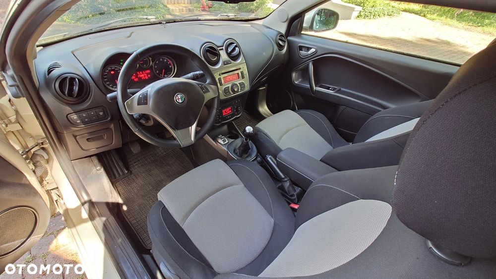 Alfa Romeo Mito 1.4 TB Distinctive - 15