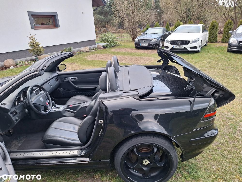 Mercedes-Benz SLK - 22