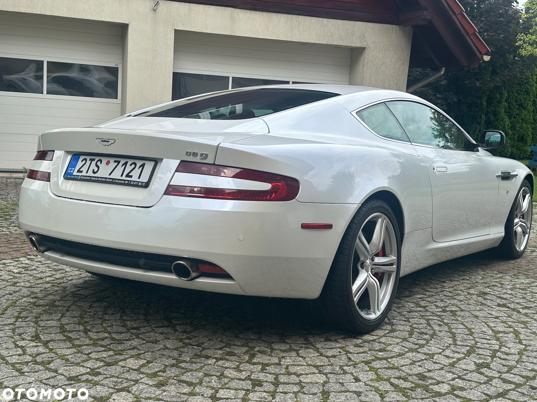 Aston Martin DB9 Sport Edition Touchtronic II - 38