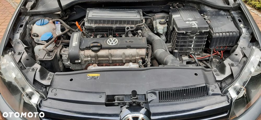 Volkswagen Golf - 10