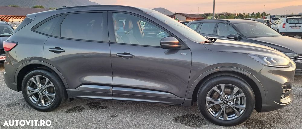 Ford Kuga 2.5 Duratec PHEV ST Line - 4