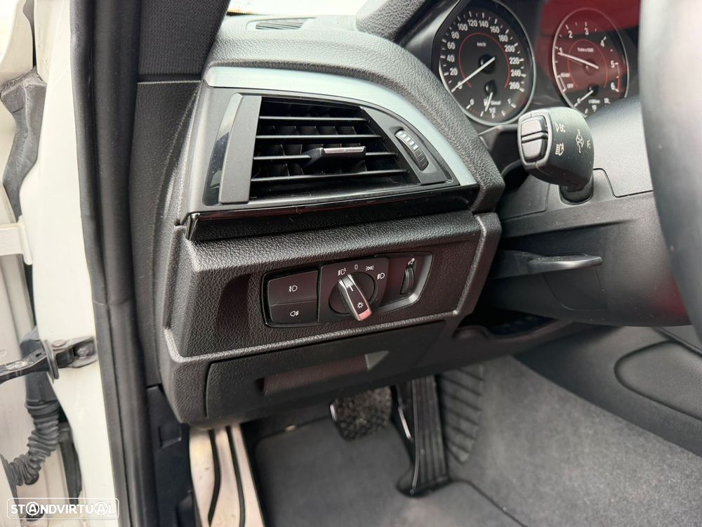 BMW 218 - 31