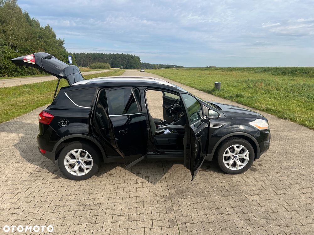 Ford Kuga 2.0 TDCi 2x4 Champions Edition - 12