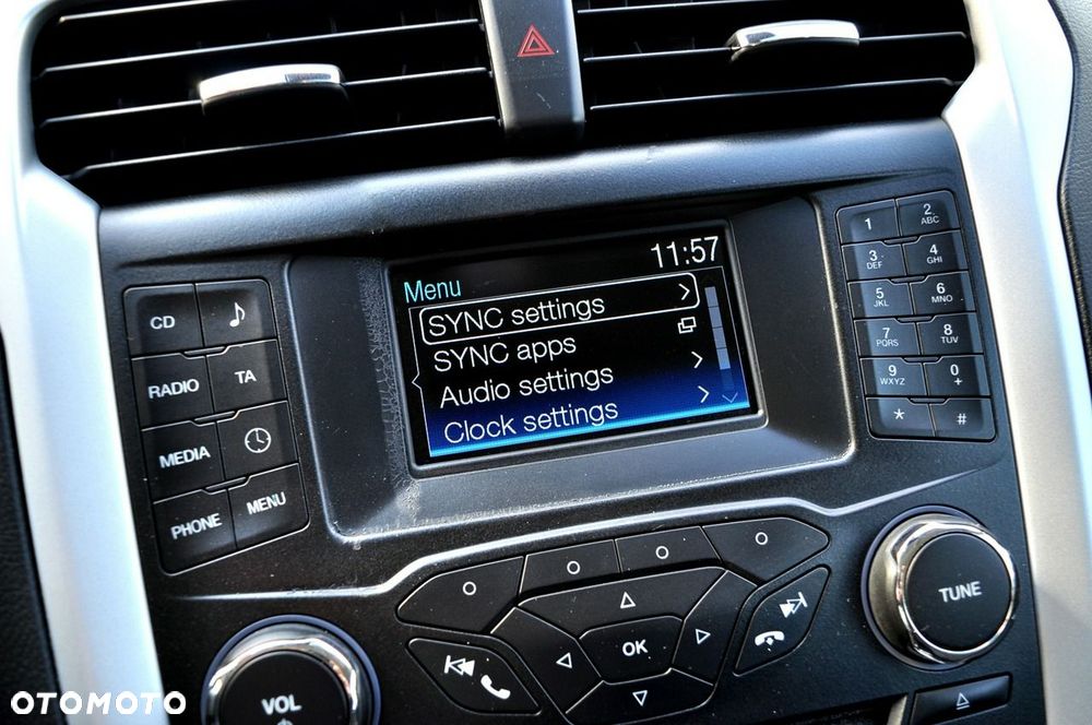 Ford Mondeo 2.0 TDCi Ambiente - 26