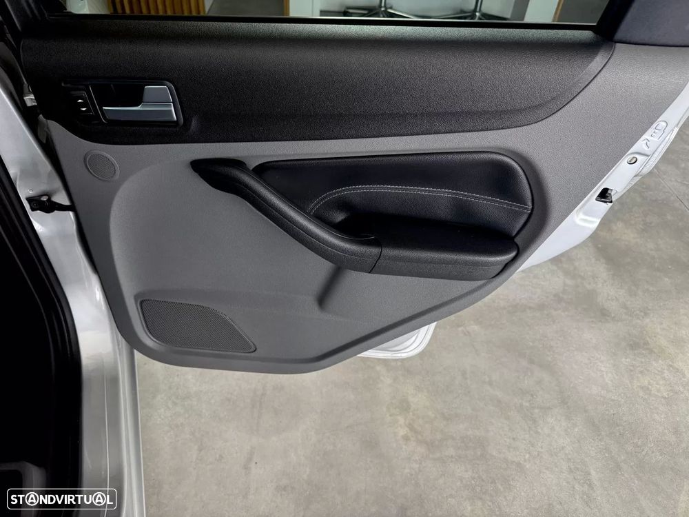 Ford Focus 1.6 TDCi Titanium - 35