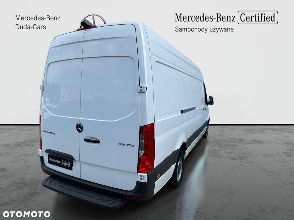 Mercedes-Benz Sprinter - 5