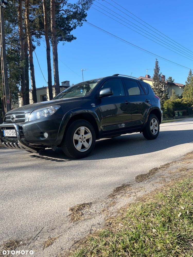 Toyota RAV4 2.2 D-4D Sol 180 - 2